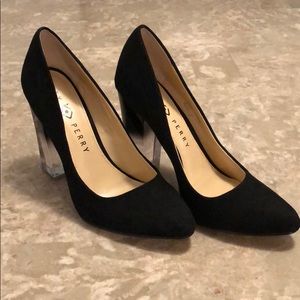 Women’s pumps